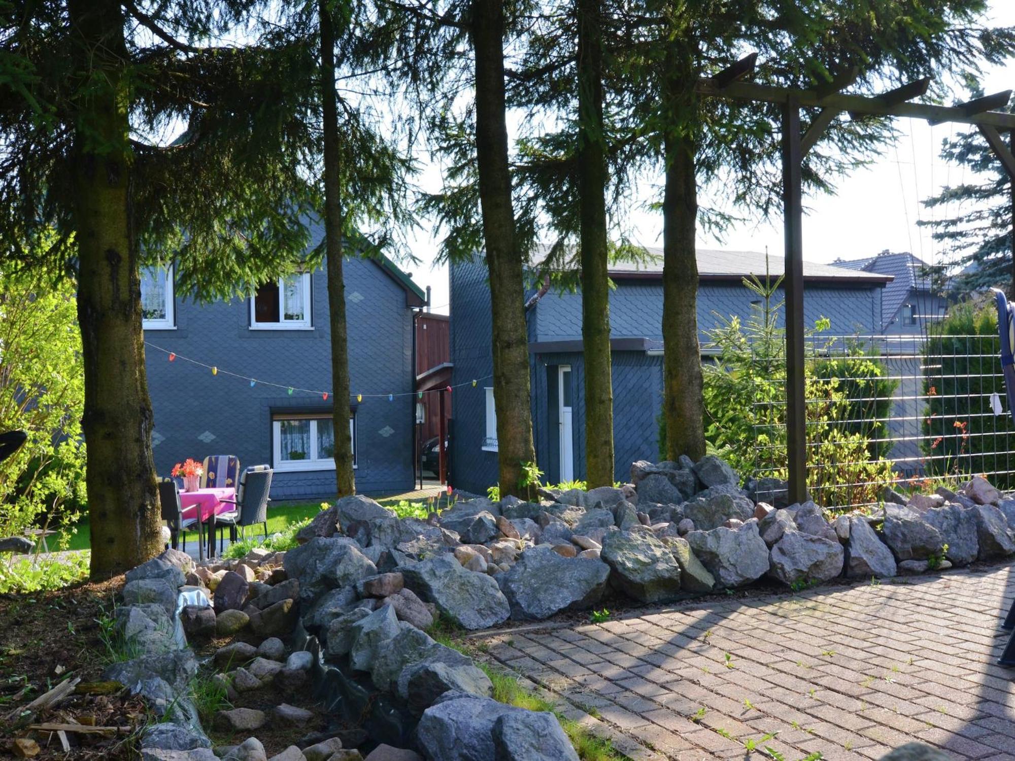 Holiday Home In Neustadt Am Rennsteig With Pond Exteriér fotografie